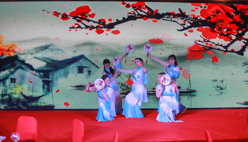 大禹漢光2018年“同心同行，共創(chuàng)未來”主題年會圓滿成功